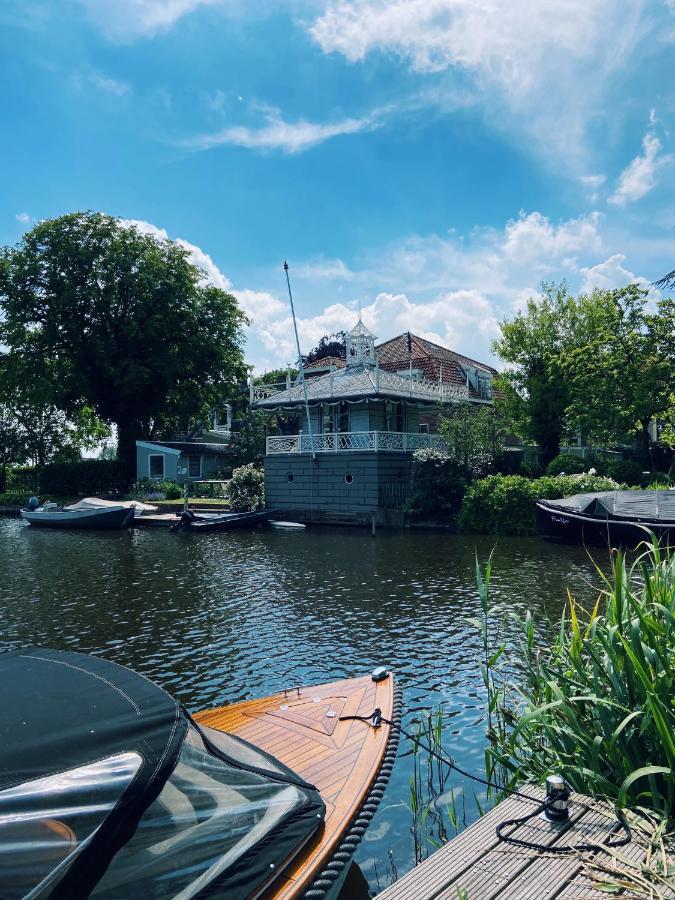 Inn On The Lake Broek in Waterland Bagian luar foto