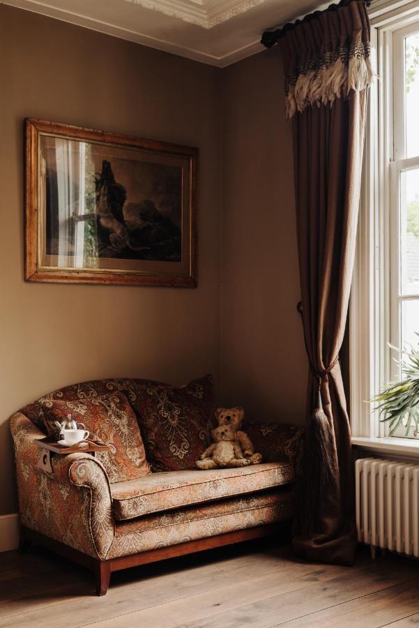 Inn On The Lake Broek in Waterland Bagian luar foto