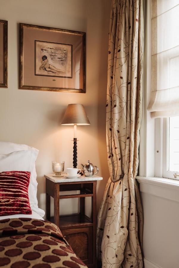Inn On The Lake Broek in Waterland Bagian luar foto
