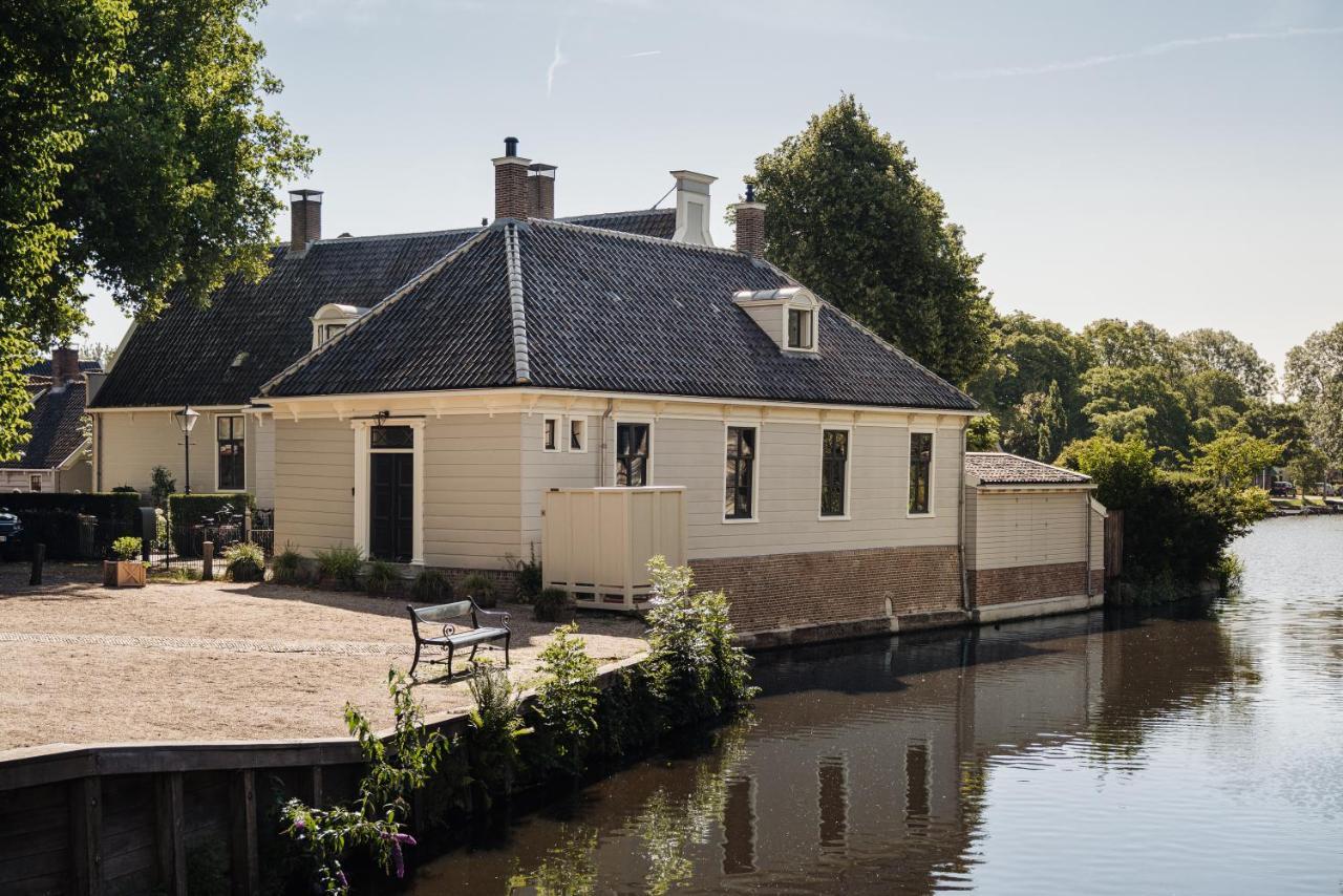 Inn On The Lake Broek in Waterland Bagian luar foto