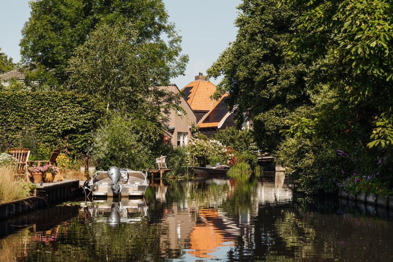Inn On The Lake Broek in Waterland Bagian luar foto